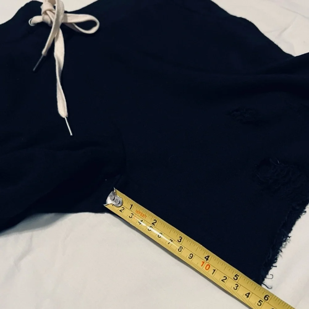 n:PHILANTHROPY Women’s Coco Distressed Black Casual Walking Shorts SZ S. NEW